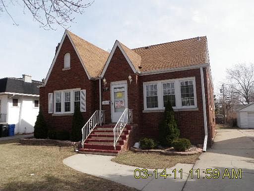 1st image of 613 E End Ave