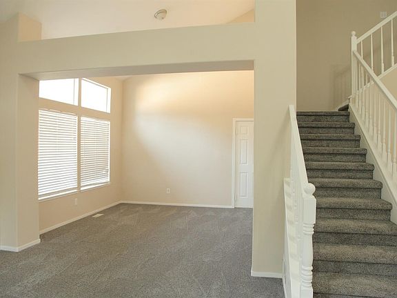5th image of 753 Waddell Way