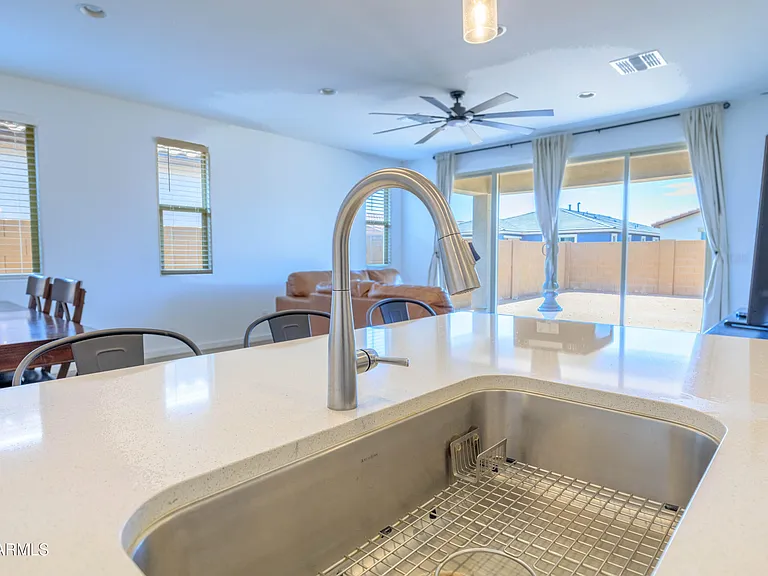40005 W Elm Dr — Photo 33