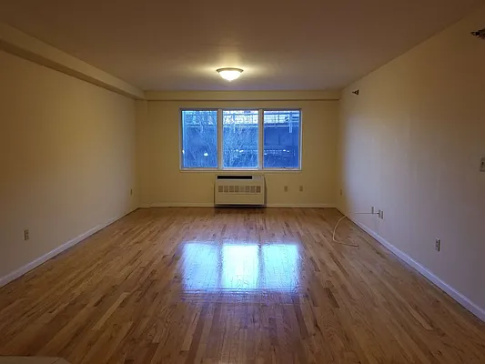 Rented by Town Residential | media 8