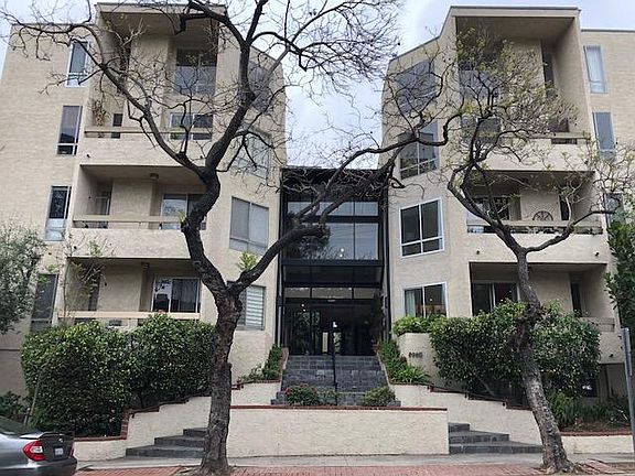 2nd image of 8960 Cynthia St APT 206