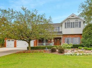 1800 Hermitage Dr, New Lenox, IL 60451