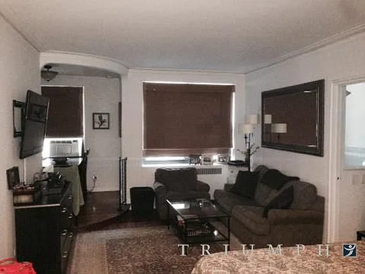 Rented by Triumph Property Group | media 6