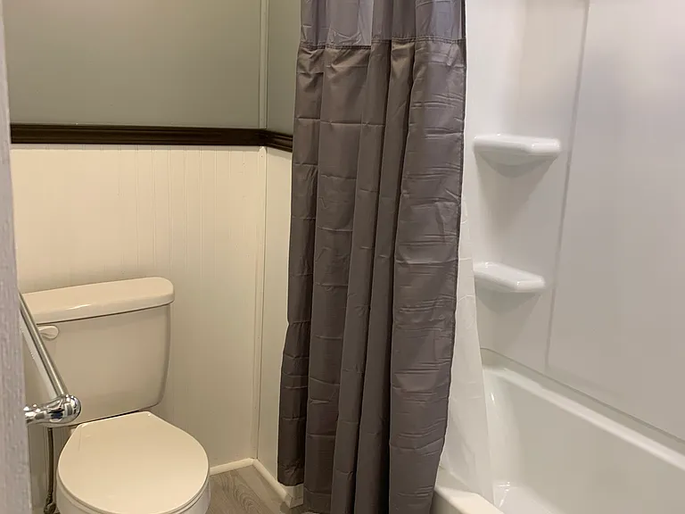 23 Hakes Ave #201 — Photo 14