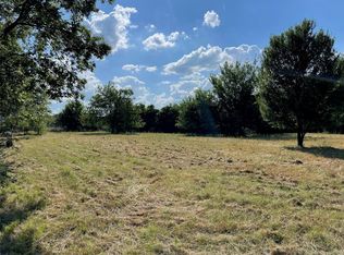 295 Shady Ln, Azle, TX 76020