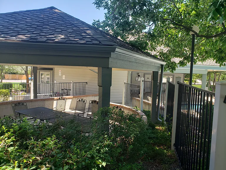 2043 E Nichols Dr — Photo 41