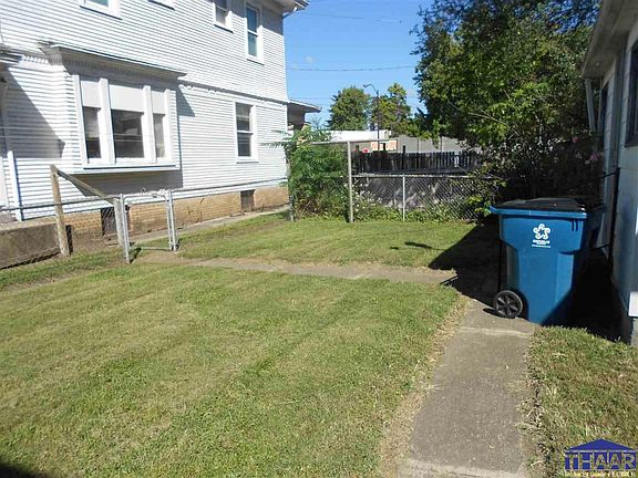 2nd image of 1943 Garfield Ave