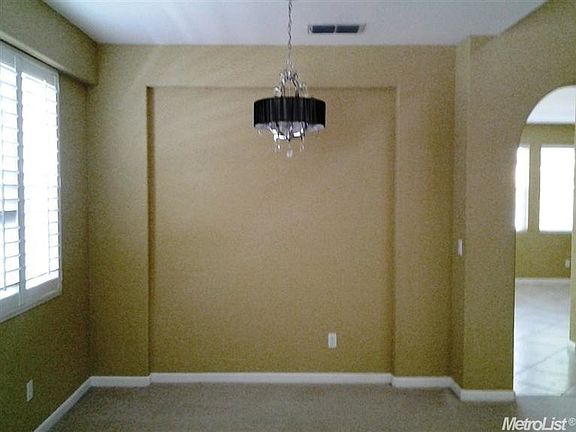5th image of 2814 Roseau Way