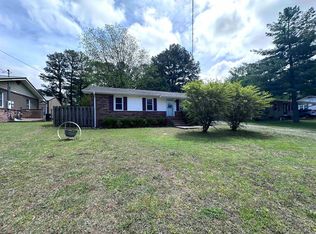 865 N 2nd Ave, Piggott, AR 72454