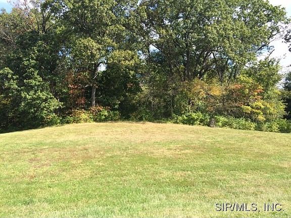 5th image of 3035 Croatia Dr