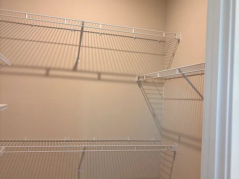 Poplar Loop — Photo 15