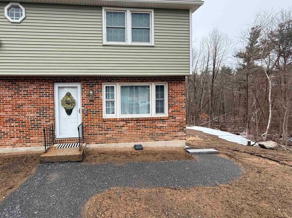 16 Boulder Dr #B