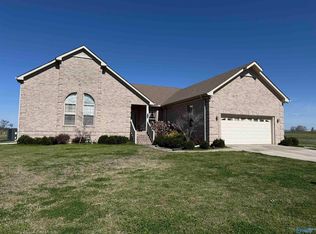 15377 Spring Lake Dr, Athens, AL 35614