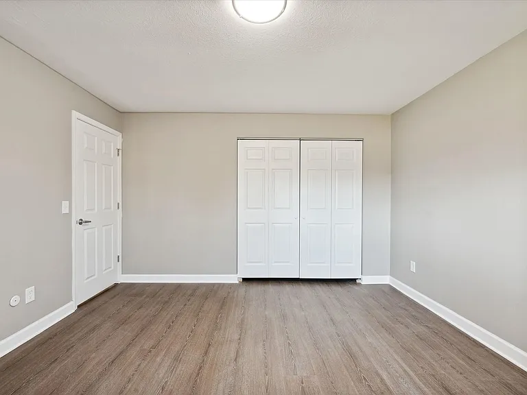 3838 W Sylvania Ave — Photo 7