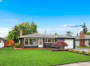 11919 NE Knott St, Portland, OR 97220