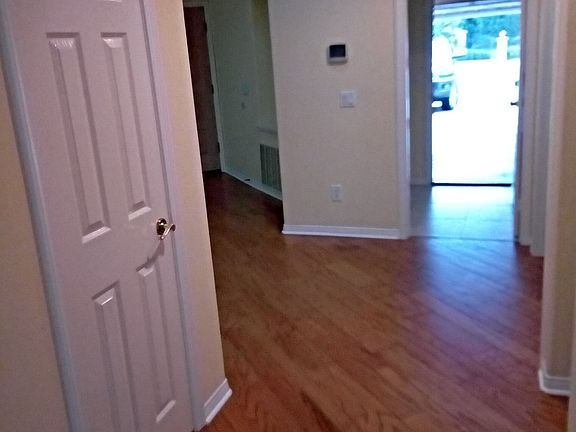5th image of 1000 S Mountvale Ct