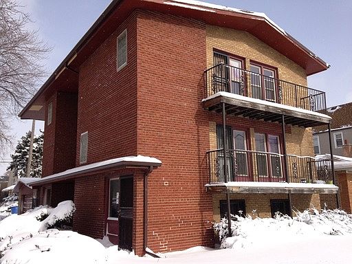 1st image of 9457 S Wabash Ave APT 2