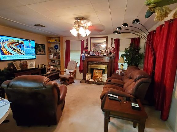 2nd image of 392 Harrington Dr