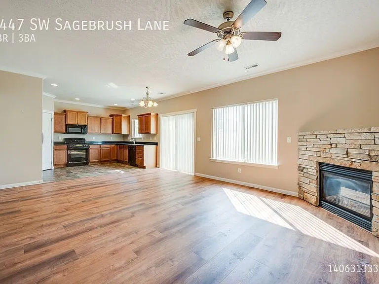 1447 SW Sagebrush Ln — Photo 28