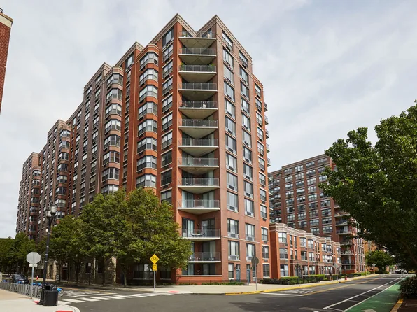The South Independence, 2 12th St APT 905, Hoboken, NJ 07030