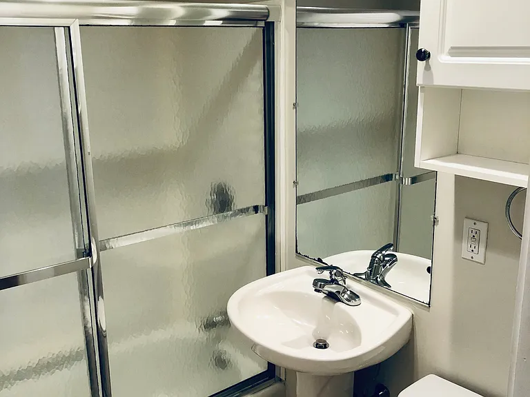 693 Somerville Ave #2 — Photo 9
