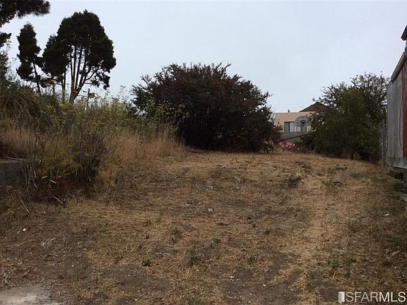 5th image of 159 Charter Oak Ave