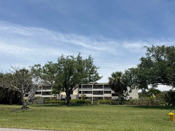 801 Islamorada Blvd APT 26B, Punta Gorda, FL 33955