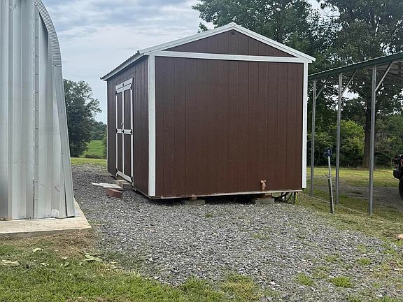 5th image of 450 Jeff Rd