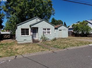 1612 NW Fairmount St, Roseburg, OR 97470