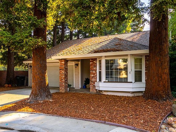 3rd image of 2350 La Lima Way