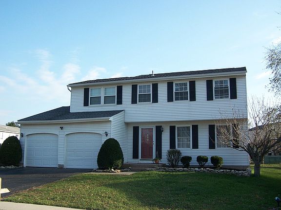 2nd image of 8731 Crestwater Dr