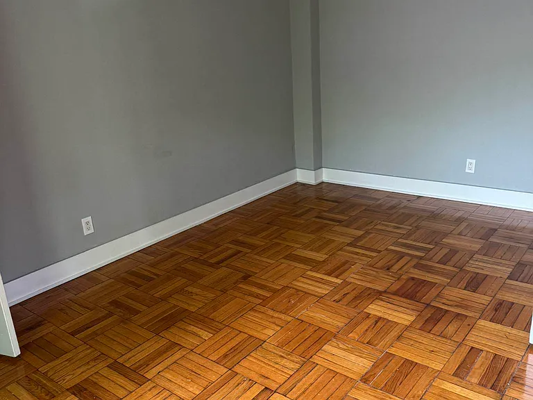 185-19 64th Ave #2B — Photo 5