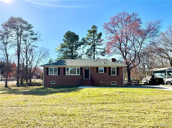 2324 Pocoshock Blvd, North Chesterfield, VA 23235