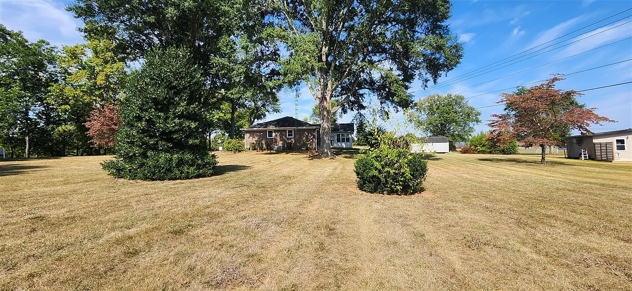 4836 Smallhouse Rd photo 1