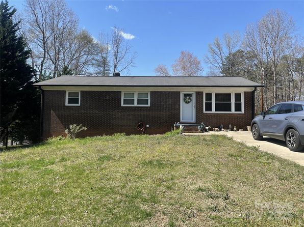 739 Owls Den Rd, Lincolnton, NC 28092