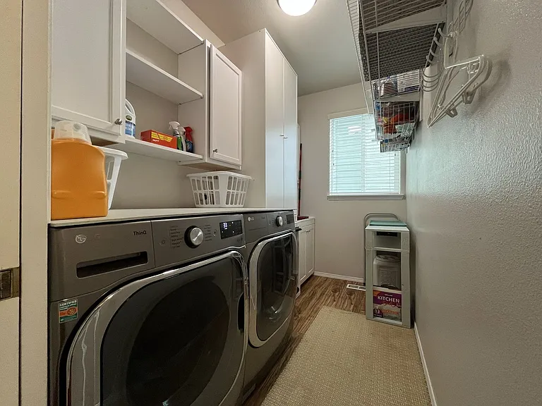 14199 SW Tewkesbury Dr — Photo 32