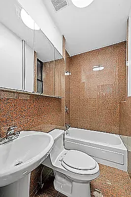 Rented by Compass | media 10