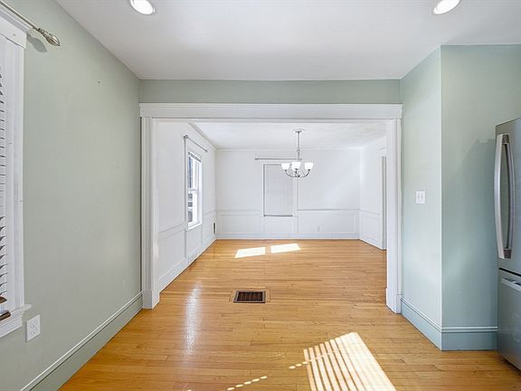 5th image of 12 Eade St