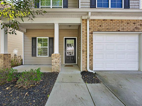 2nd image of 125 Chesterton Dr