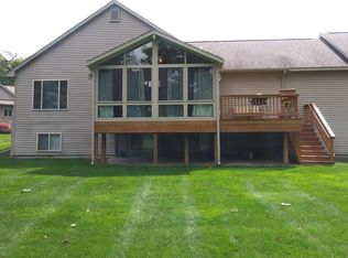 7229 Hawthorne Cir, Goodrich, MI 48438