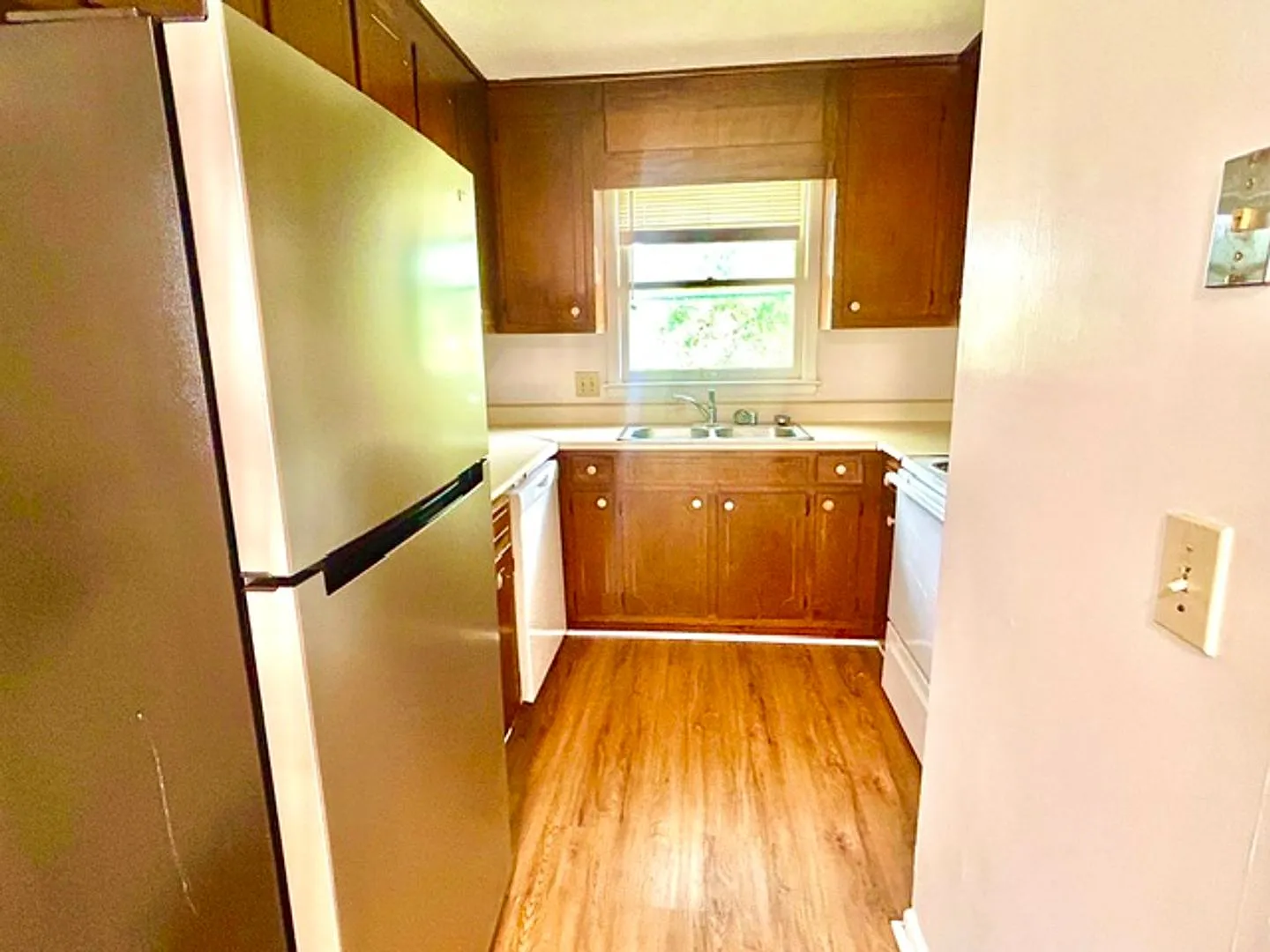 4425 Torrance Drive — Photo 3