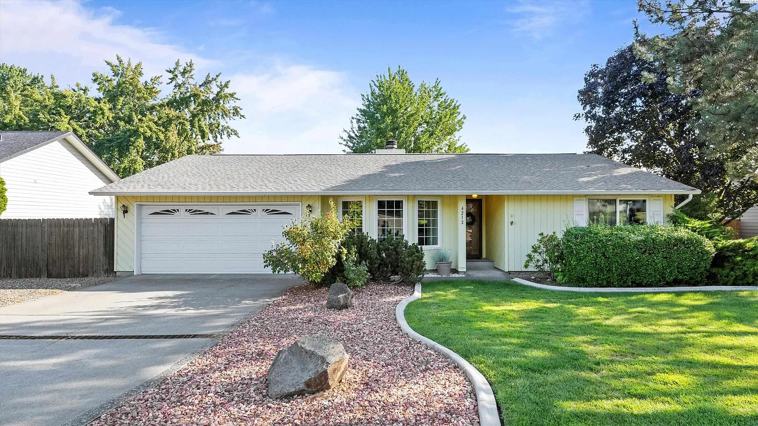 4212 Meadowsweet St photo 1