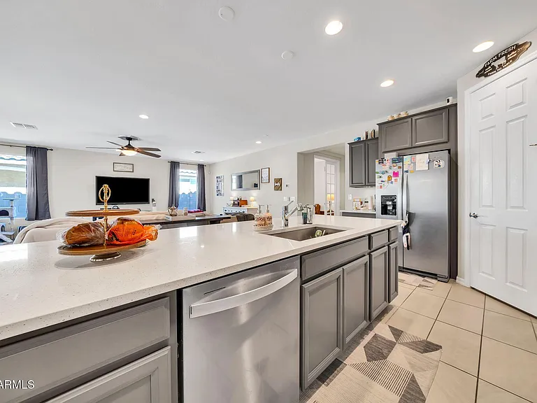 17605 W Medlock Dr — Photo 33
