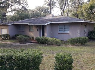 1461 Redbud Ln, Jacksonville, FL 32207
