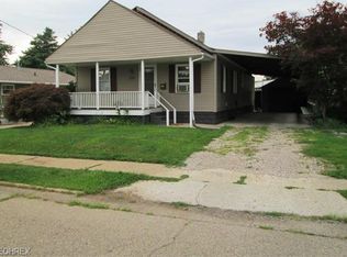 1103 Lindbergh Ave, Zanesville, OH 43701