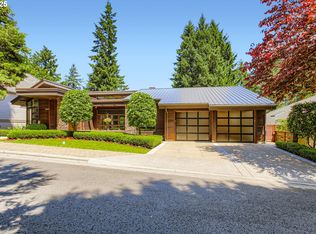 17907 SW Cicero Ct, Beaverton, OR 97007