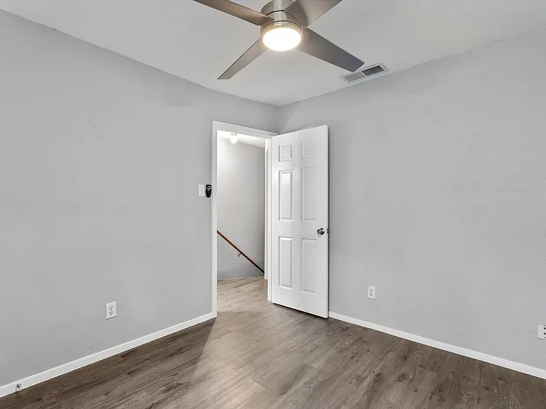 3415 Menchaca Rd #113 — Photo 30