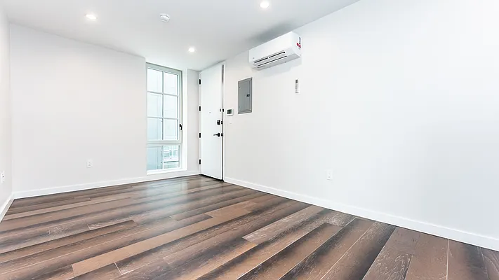 Rented by Nooklyn NYC LLC | media 35