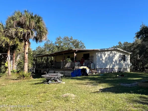 2800 Fresh Water Ln, Mims, FL 32754