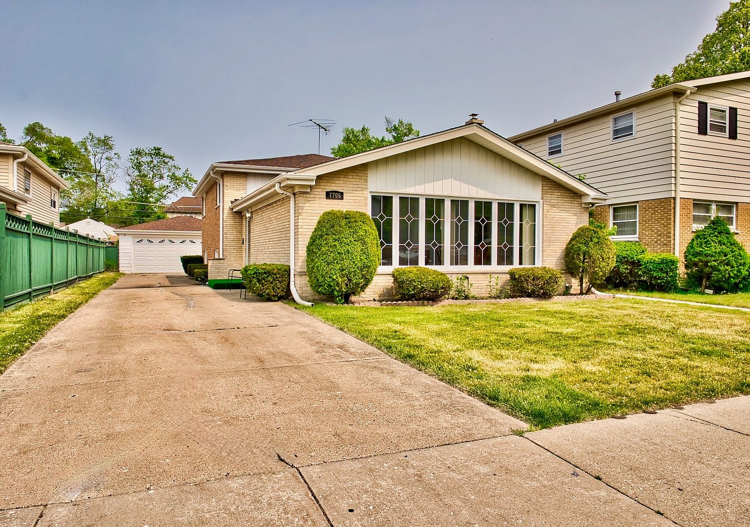 7705 Kostner Ave, Skokie, IL 60076 MLS 11893620 Zillow